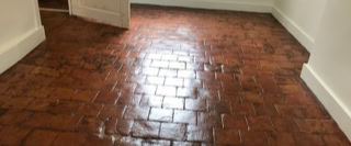 decaper tomettes en terre cuite