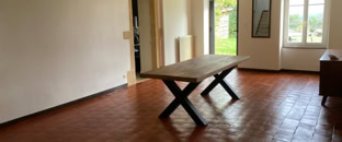 Décapage de tomettes en terre cuite à Lyon