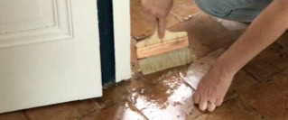 decaper tomettes en terre cuite