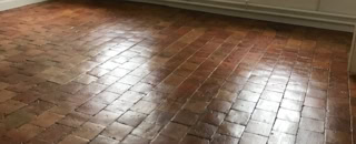 Tomettes en terre cuite - Décapage et traitements