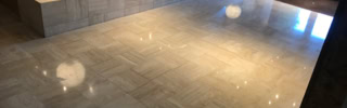 Services de ponçage et de cristallisation de marbre