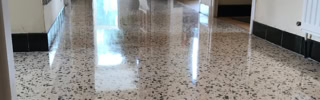 Services de ponçage et de cristallisation de marbre