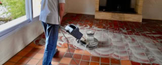 Tomettes en terre cuite - Décapage et traitements