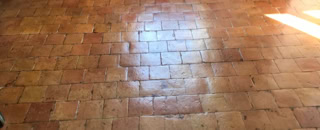 Tomettes en terre cuite - Décapage et traitements