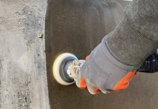 Services de ponçage et de cristallisation de marbre