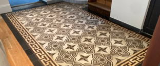 Carreaux ciment Poncage et cristallisation