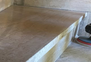 Services de ponçage et de cristallisation de marbre