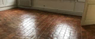 decaper tomettes en terre cuite