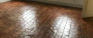 Tomettes en terre cuite - Décapage et traitements